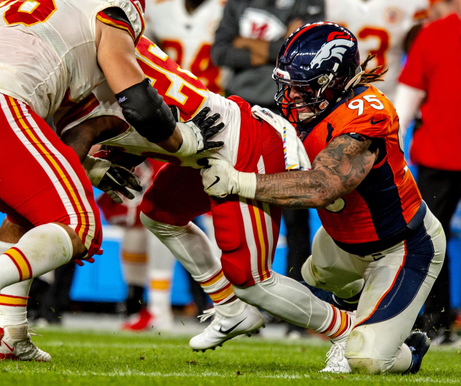 101819-s-broncos 07.JPG
